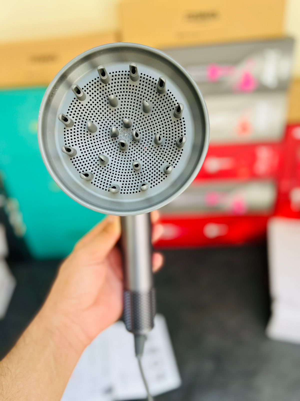 Leafless Hair Dryer 1600W – 5-in-1 Magnetic Multi-Styler with Ionic Technology