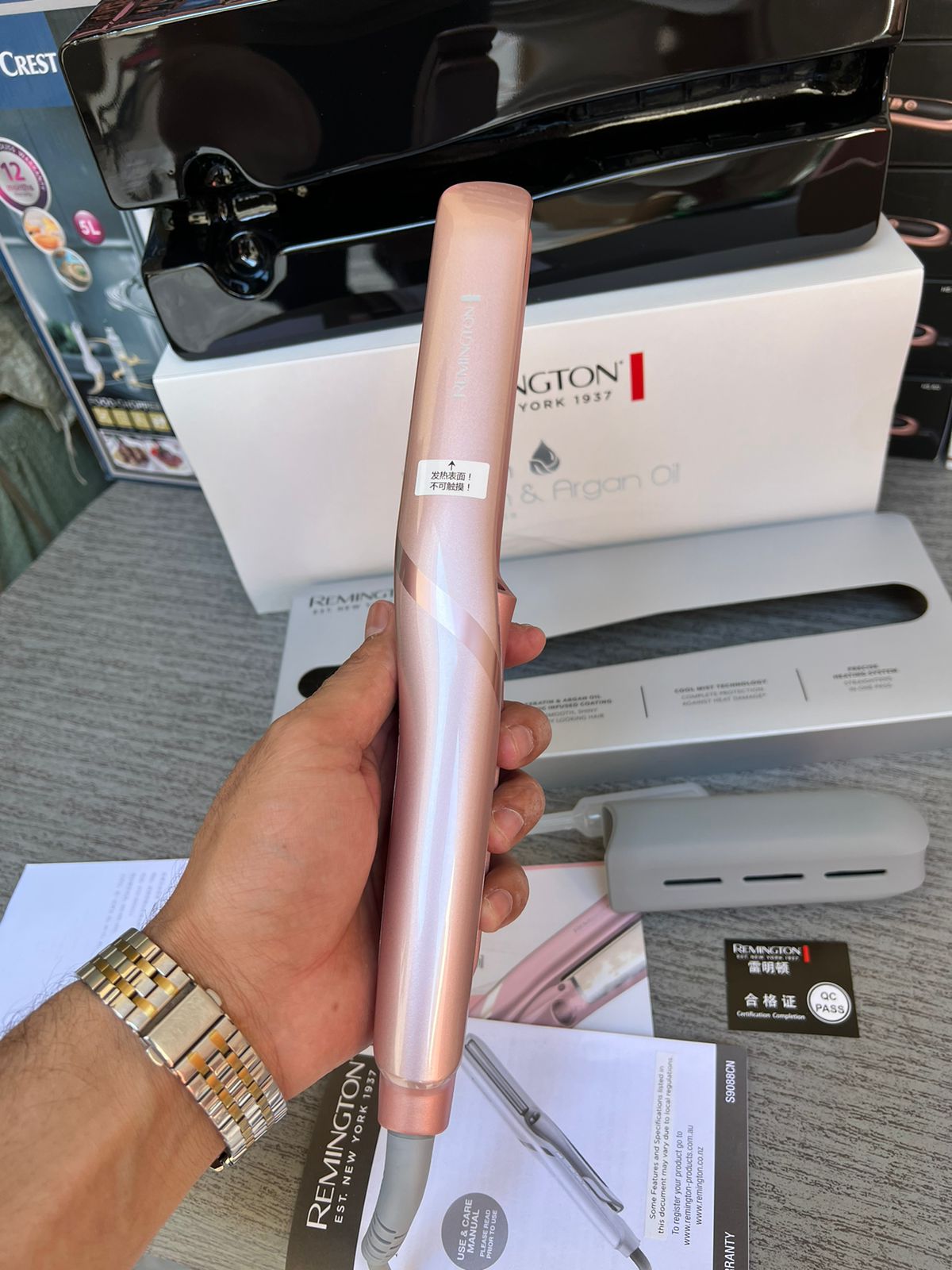 Remington Hydra Luxe Pro Hair Straightener, S9001CN