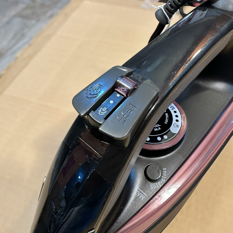 Ceramic Steam Iron 7791